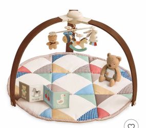 Itzy Ritzy Playmat and Mobile