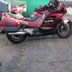 2000 Honda St1100  (Priced To Sell)