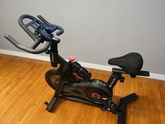 Echelon Sport Connect Indoor Cycling Bike