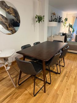 Walnut Dining Table - Joybird - Excellent Condition