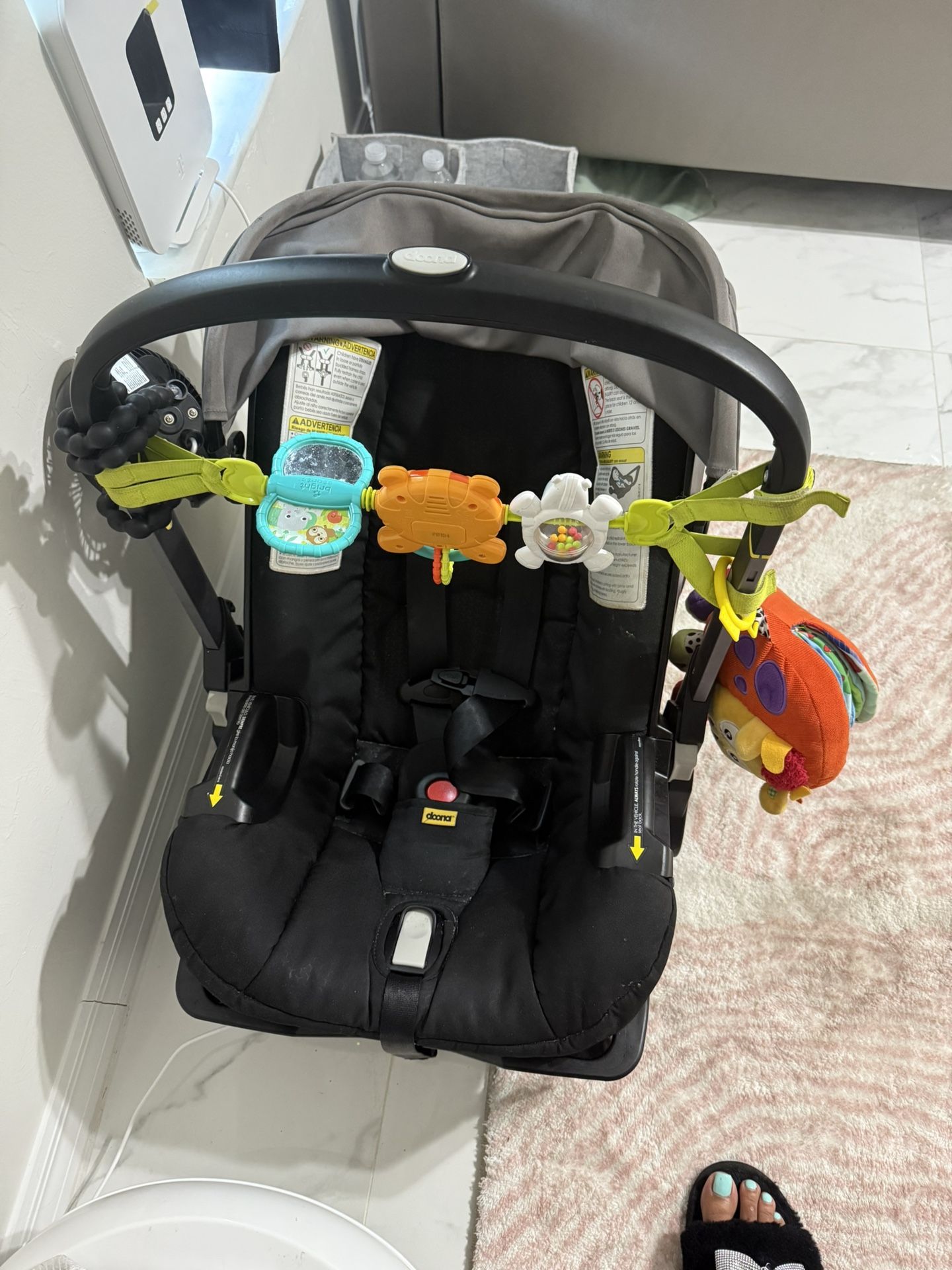 Doona + Car Seat/stroller