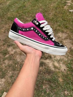 Pink Pearlized vans size 9