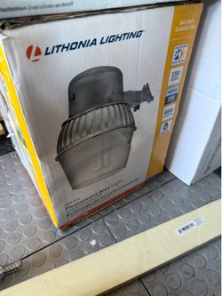 Lithonia Lighting 65-Watt CFL Outdoor Area Light (OALS10 65F 120 P LP M4)