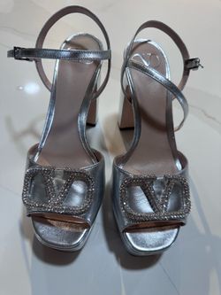 Valentino #38