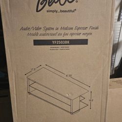Bell'o TV Stand 