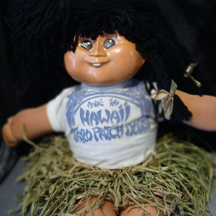 Vintage Signed 1986 Hawaiian Taro Patch Doll