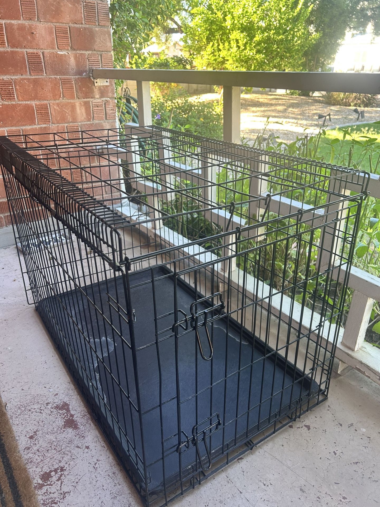 Large Dog Kennel 36x22.5