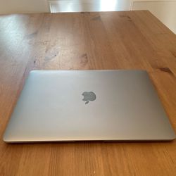 MacBook Air M1 13” 16GB 1TB 8c CPU/8c GPU