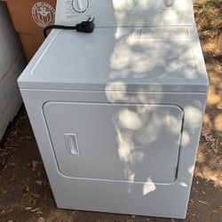 Electric Clothes Dryer