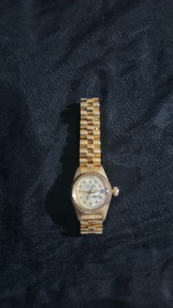 Woman’s dress watch