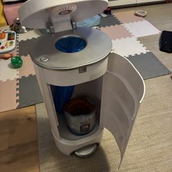 Large Diaper Genie And Bag Refills 