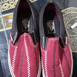 Vans  7 US 