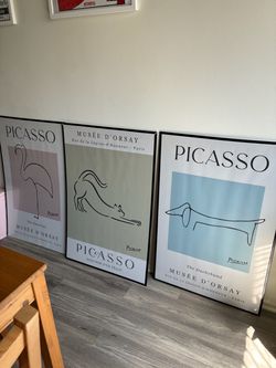 Picasso Prints 24 x 36 inch. Frames are flimsy/a bit cracked.