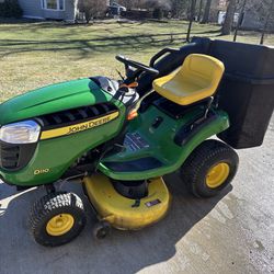 John Deere Lawn Tractor 