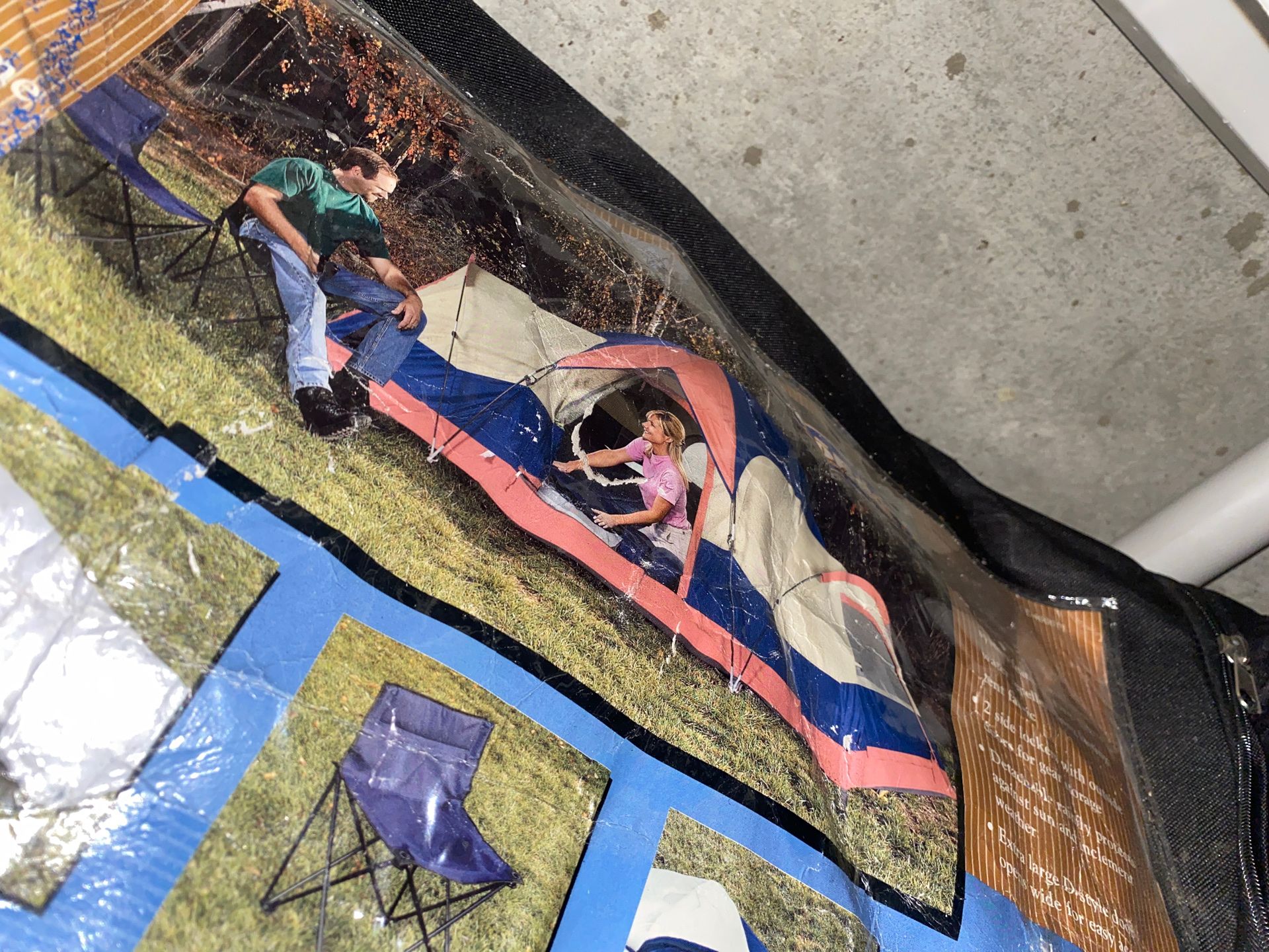 Camping tent. (Sleeps 3-4)