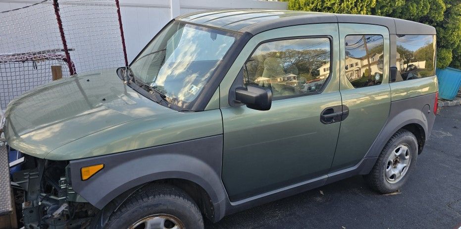 2003 HONDA ELEMENT- Parting Out or Selling Whole
