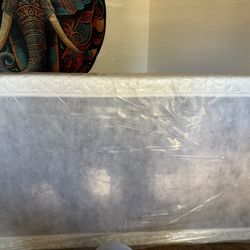 Box Spring 