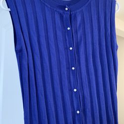 Rope Picnic Top With Cute Pearl Buttons Size 38 (size Small)