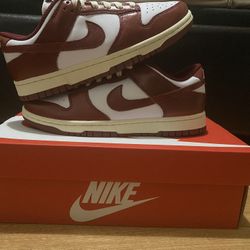 Nike Dunk Low PRM Vintage Team Red SZ 8W