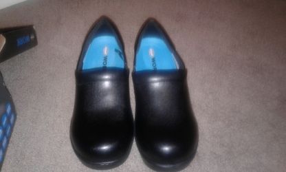 Nursing  Shoes