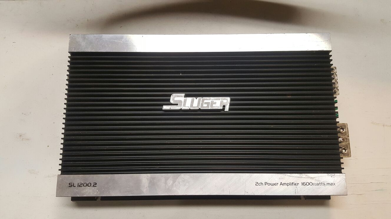 Slugger SL 1200.2 2 channel 1600 Watt amp