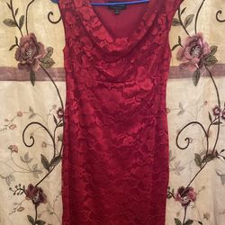 👗Red women’s connected apparel dress size 10 🛍️🚨💲6️⃣💲🚨