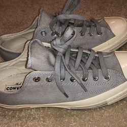 Converse Chuck 70 - Men’s Size 9