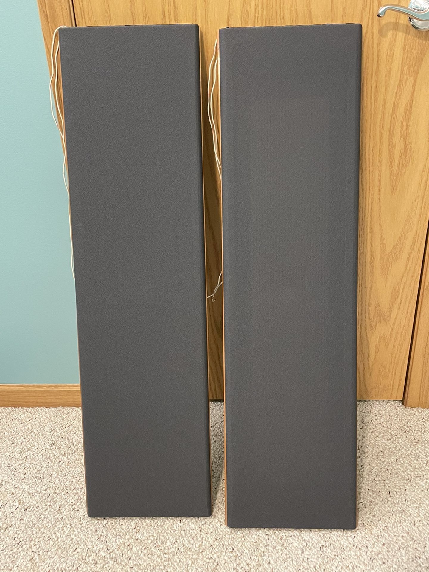 Magnepan MMG W Speakers