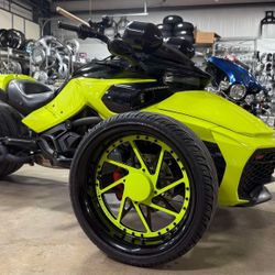 2023 Can Am Spyder