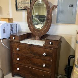 19th century Burled walnut  dresser  with marble  wash bassin top and detached mirror