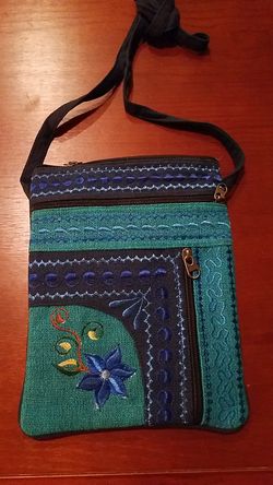Sling bag.