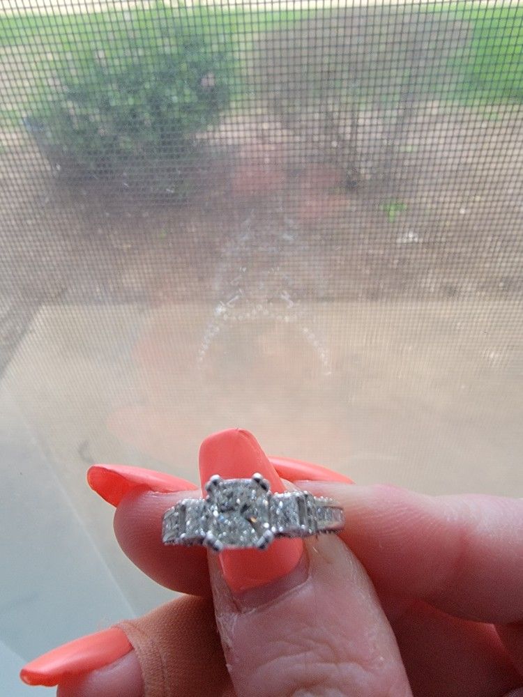 Beautiful Engagement Ring!