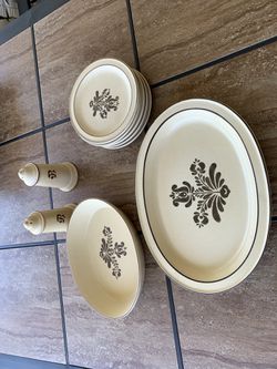 Pfaltzgraff Dishes/misc . Items & sizes/ Every Item For $40