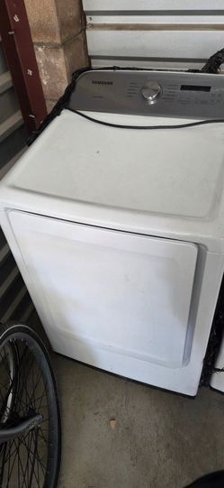 Washer and gas dryer set