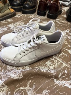Nike women