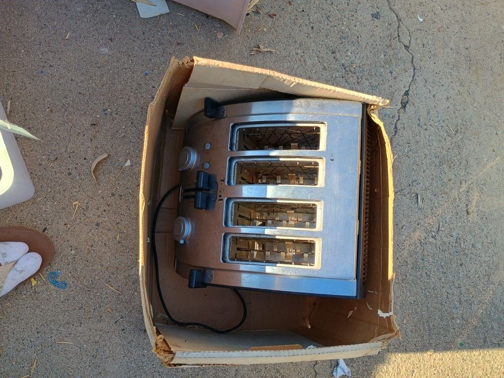 4 Slicer Toaster Works We Show You When You Get It