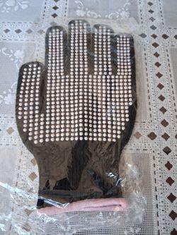 Glove