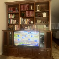 Entertainment Center TV Shelf