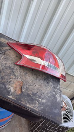 Nissan Altima Tail Light