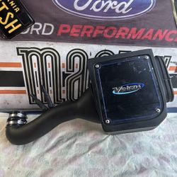 2004-10 Infiniti QX56 | 04-15 Nissan Titan/Armada 5.6L V8 Volant Cold Air Intake