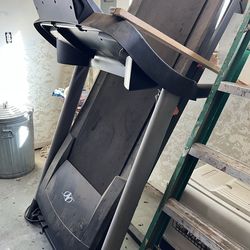 Nordictrack treadmill T5.7