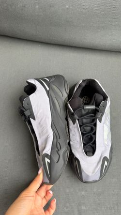 Yeezy shoes