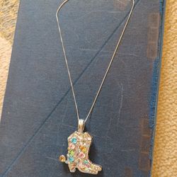 Pendant Necklace..Cow Girl Boot