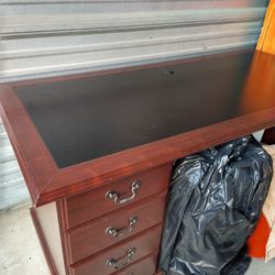 Office Desk