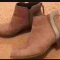 Womens Boots Size 8.5