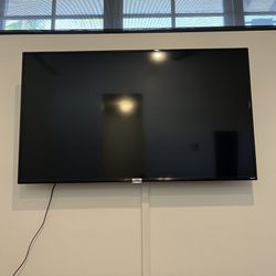 50 Inch TV & Wall Mount 