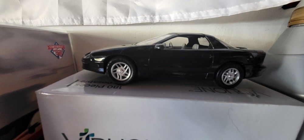 Ertl Camaro Collection 