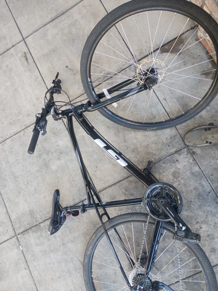 GT Mountain Bike Disc Brakes