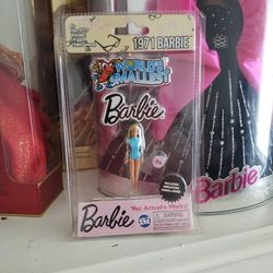 Mini Barbie And Happy Holidays 1998 Barbie 