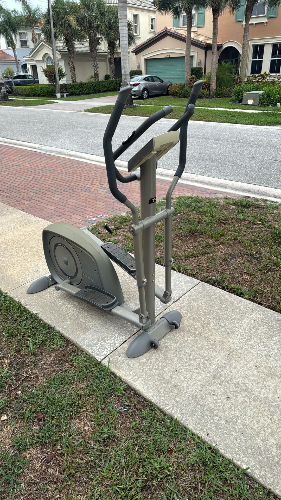 Tunturi Elliptical Exercise